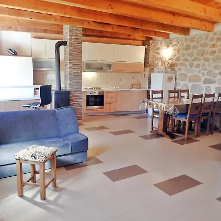 Milovci * Starigrad Paklenica