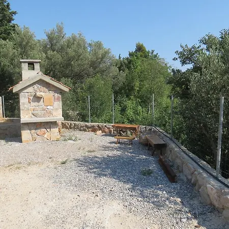 Milovci Starigrad Paklenica