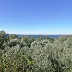 Milovci * Starigrad Paklenica