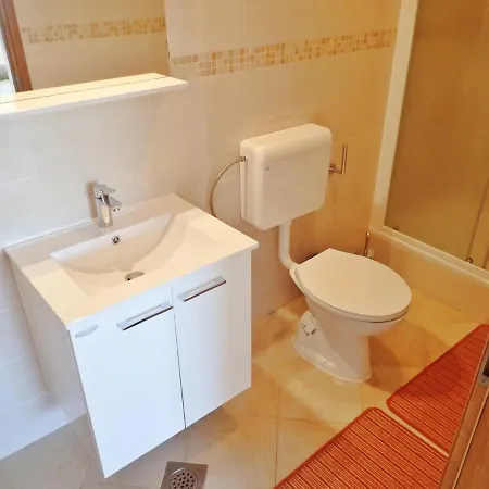 Milovci Prázdninový dům *
